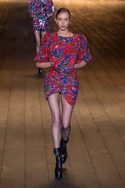 Look 67